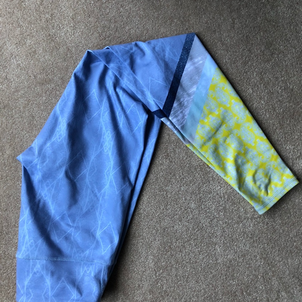 Excellent used condition alo yoga leggings